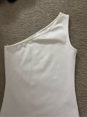 H&M One-Shoulder White Women's Top